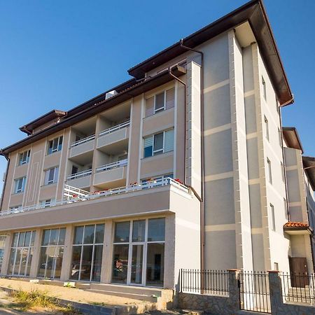 Hiora Apartments Vasiliko Царёво Экстерьер фото